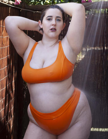 Private escort - Mikki Mischief touring to Perth