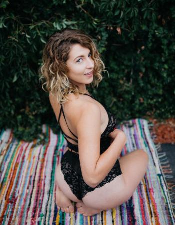 Private escort - Mona Fox touring to Richmond 5th June - 16th June